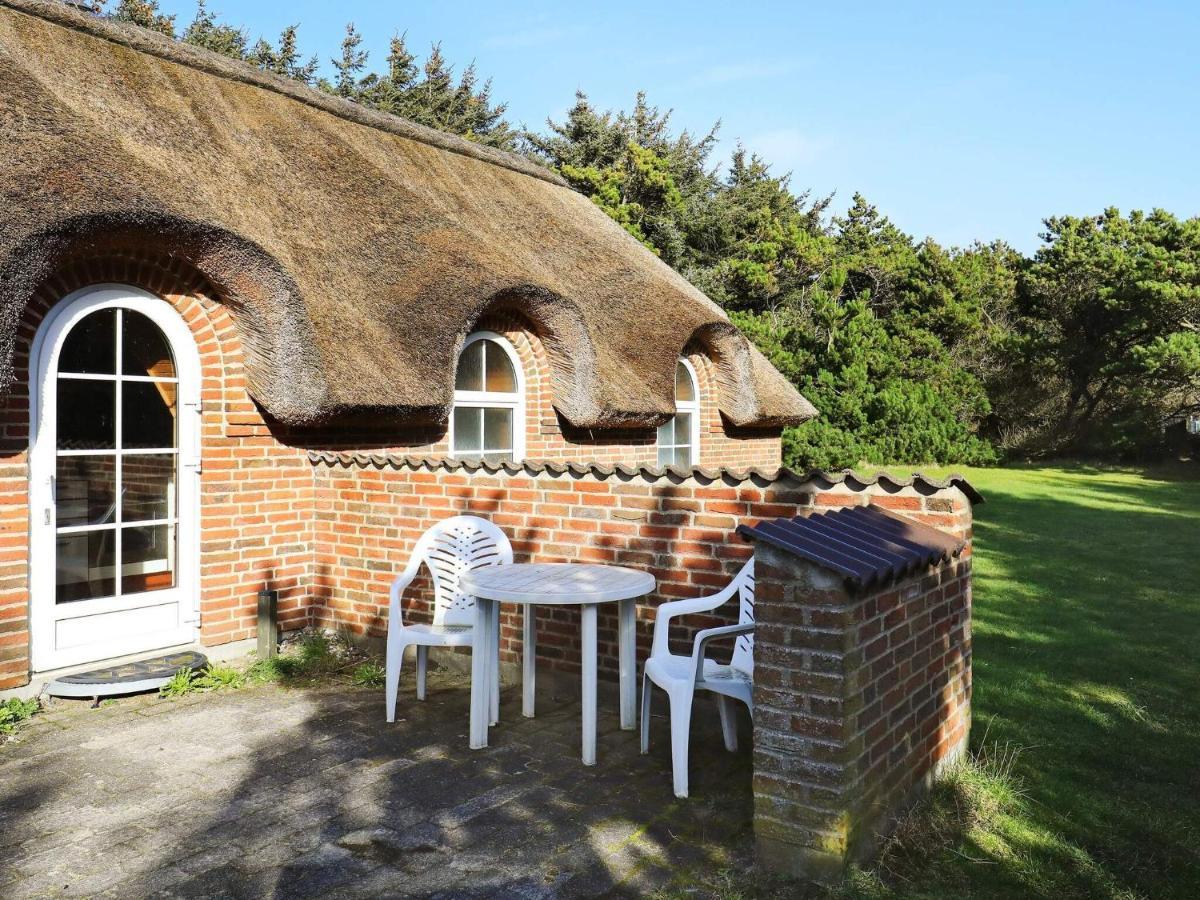 Three-Bedroom Holiday Home In Lokken 1 Exterior photo